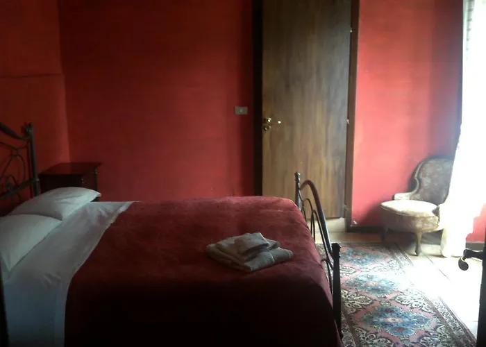 Re Alarico 住宿加早餐酒店 科森扎